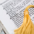 Onstabiel: betekenis, gebruik en synoniem